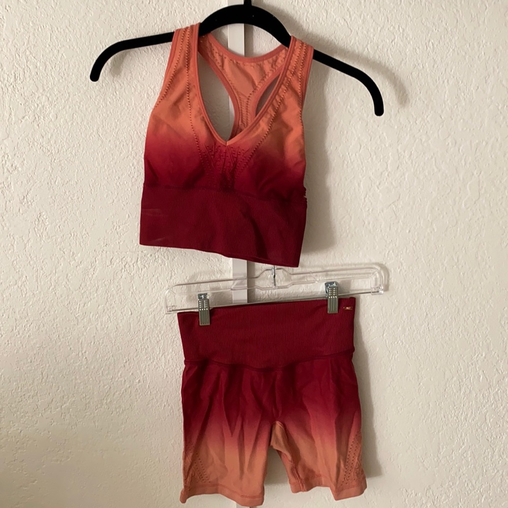 PINK Ombré Set (Biker Shorts & Sports Bra)